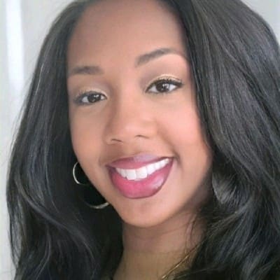 Dela Pittman headshot