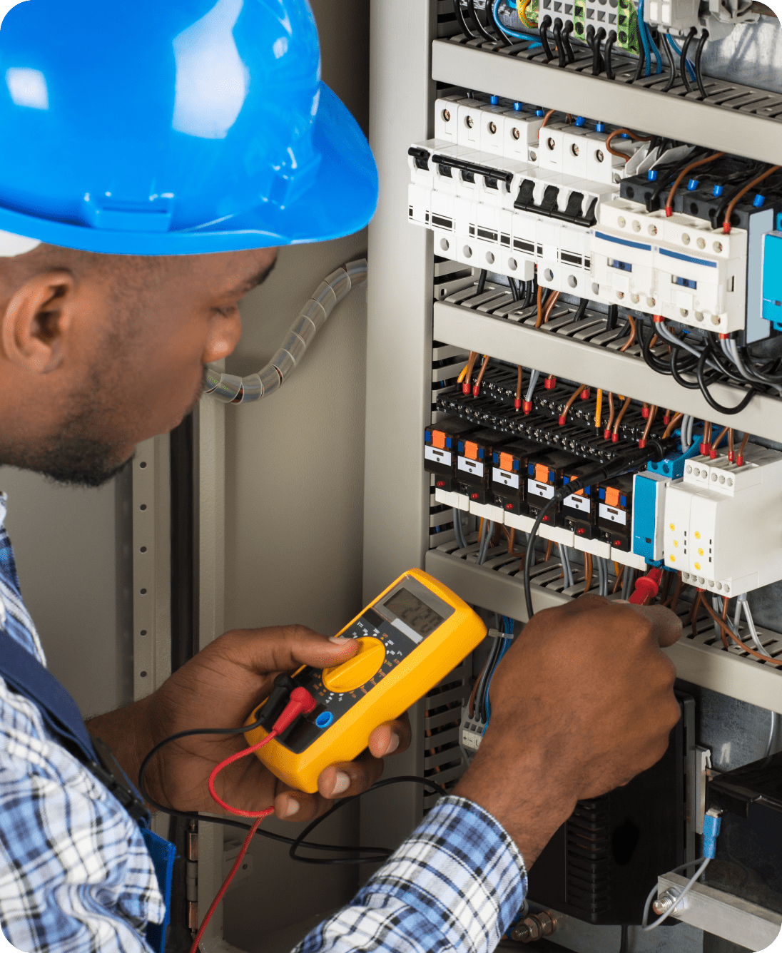 The Best Electrician Course | CourseCareers